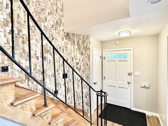 2nd image of 5863 Bear Creek Dr