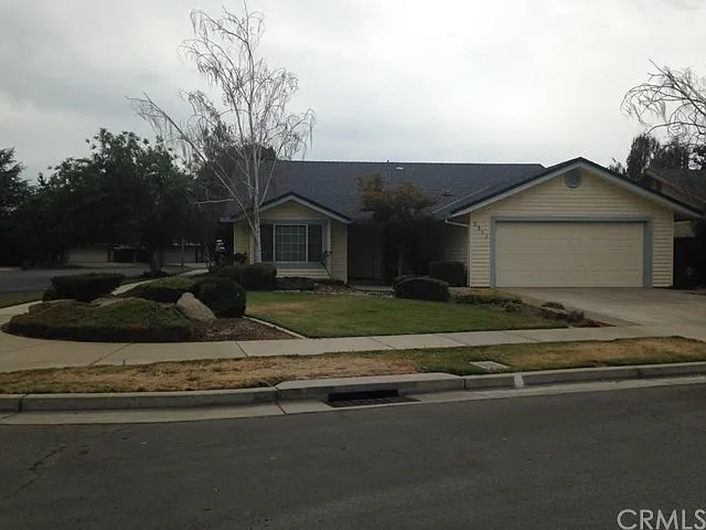 3311 Shamrock Ave photo 1