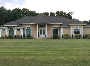 522 Center Grove Rd, Ahoskie, NC 27910