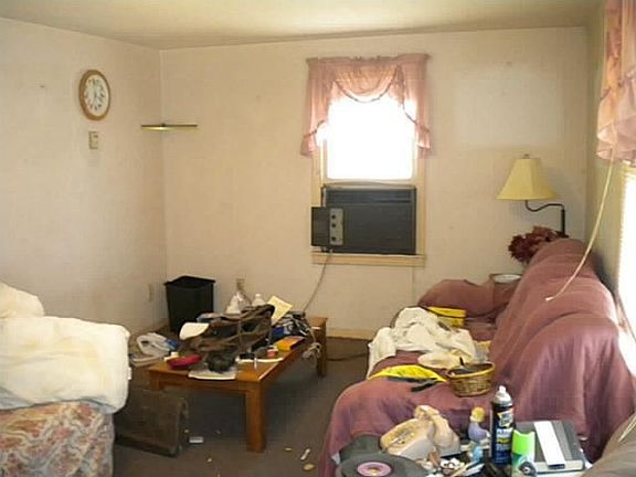 2nd image of 8404 Whitney Dr