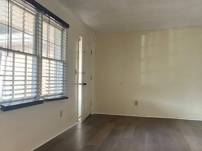4701 Flat Shoals Rd #11A — Photo 9