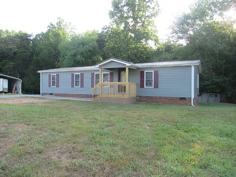 2864 Union Church Rd — Photo 2