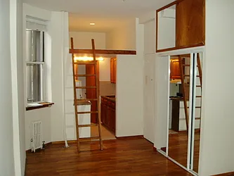 Rented by Chartwell Manhattan Realty