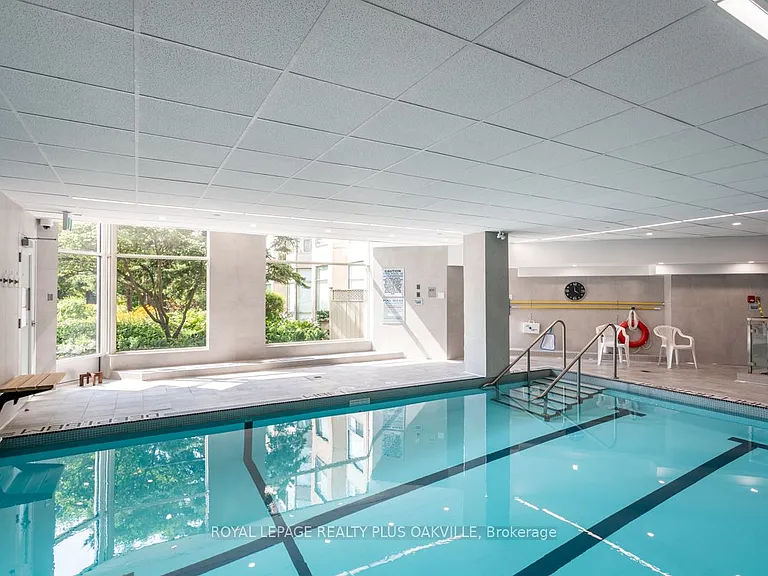 2511 Lakeshore Rd W #718 — Photo 33