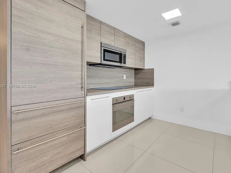 400 Sunny Isles Blvd #1903 — Photo 10