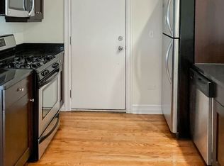 3816.2 N Sheffield Ave #2W, Chicago, IL 60613