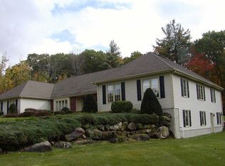 4 Atkinson Farm Rd, Atkinson, NH 03811