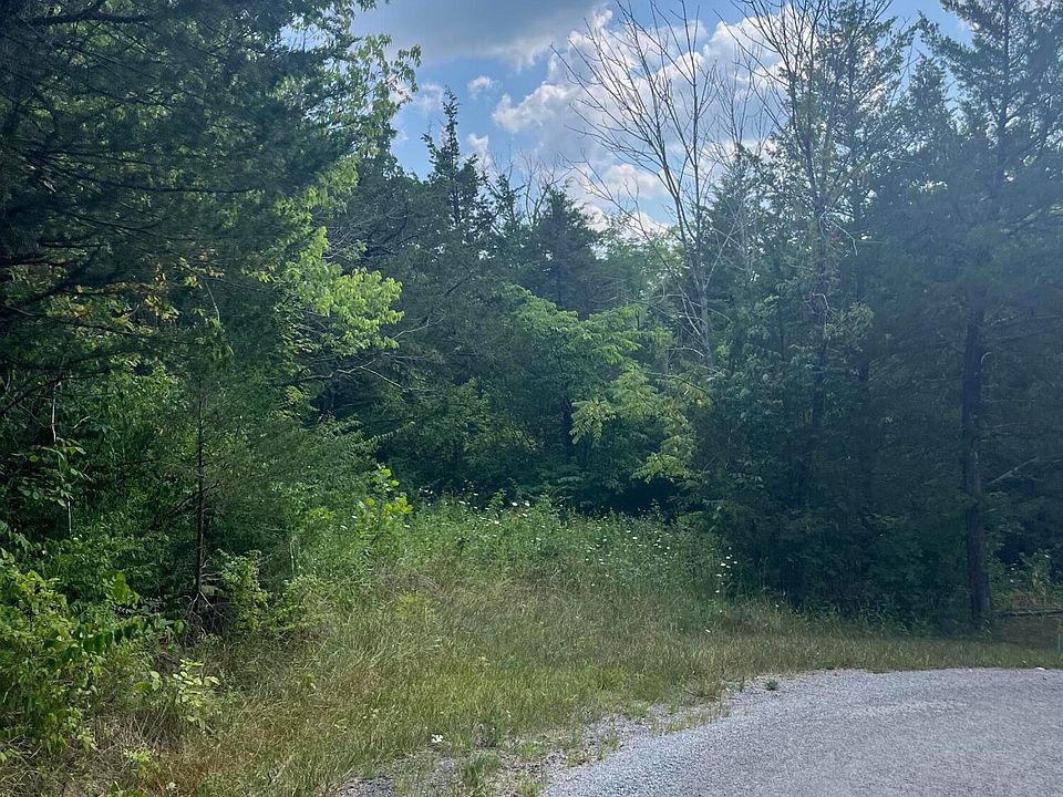 2nd image of 9999 Howell Ln