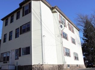 7 Chambers St #3, Worcester, MA 01606