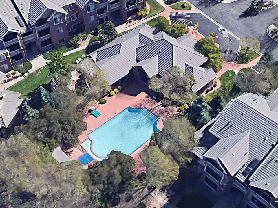 Includes pool and hot tub!