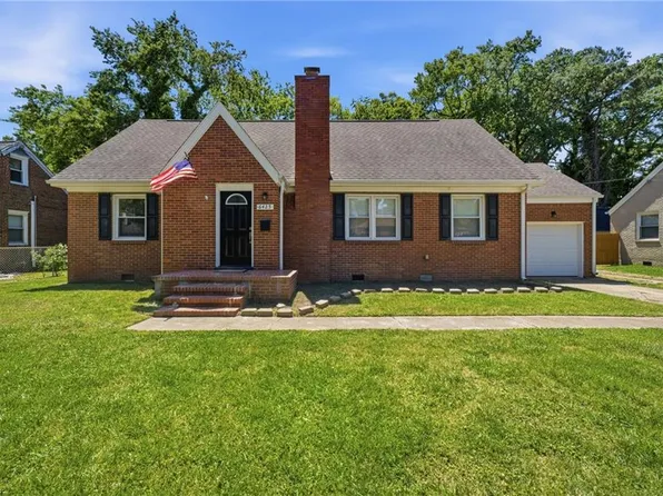 6425 Glenoak Dr, Norfolk, VA 23513