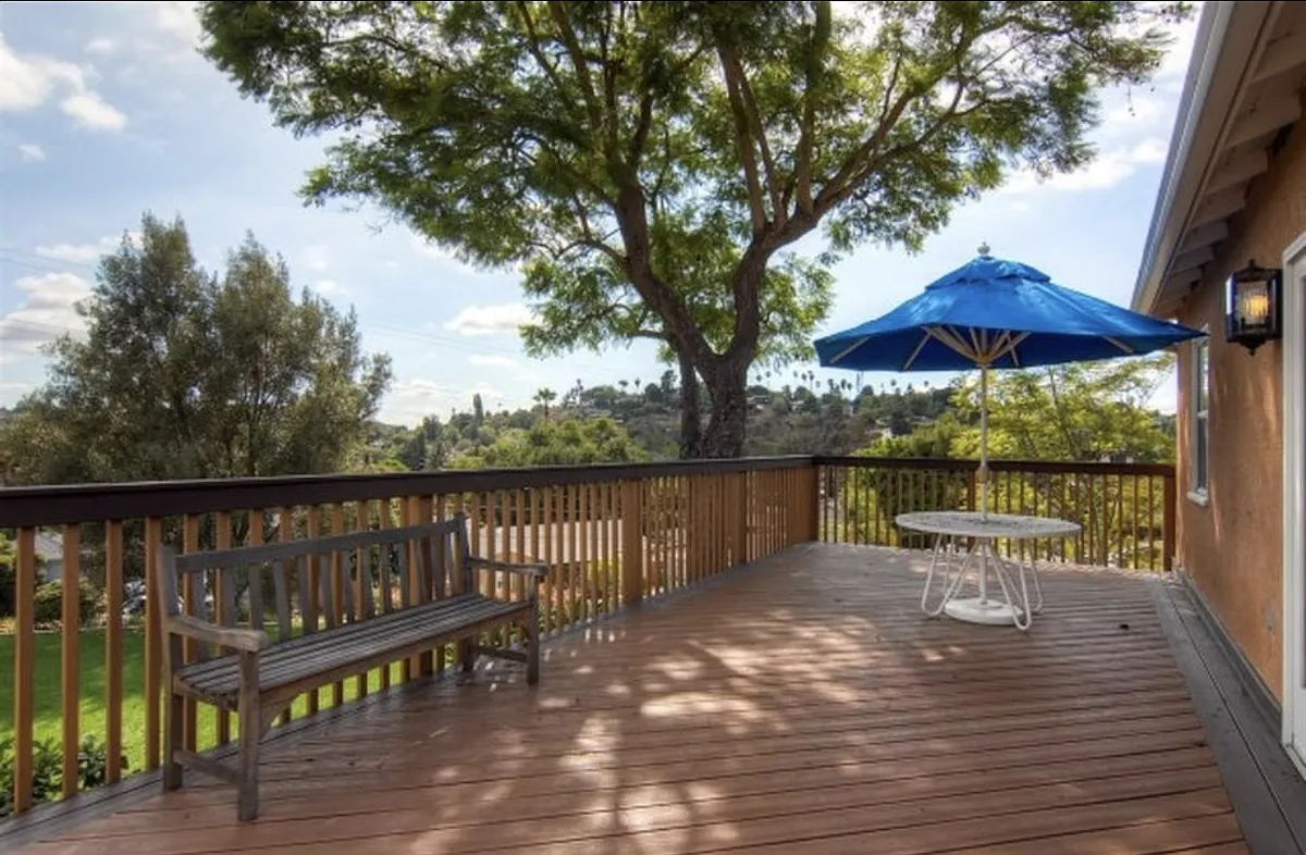 Building Photo - 9247 Brookside Cir
