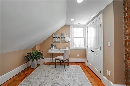 17 Rushmore St #15 — Photo 14