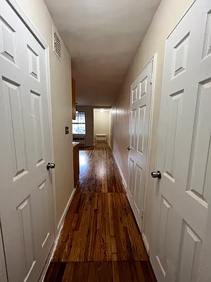 Sold by Remax City Square | media 20