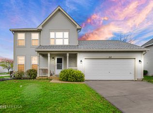 257 Trenton Dr, Romeoville, IL 60446