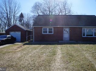 90 W George St, York, PA 17408