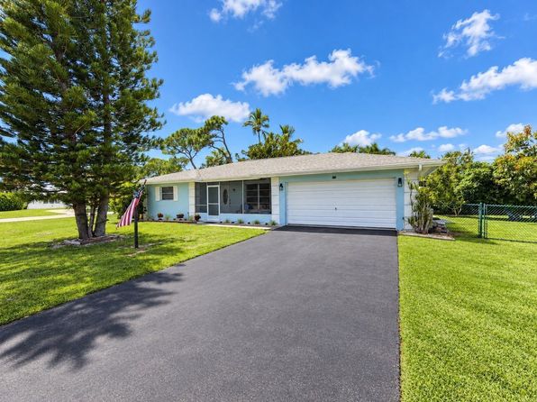 105 Valley Dr