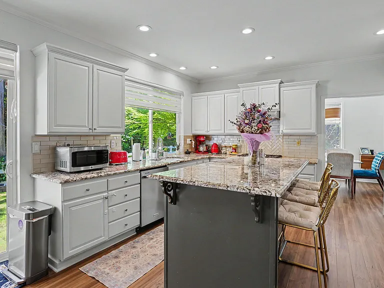 17337 SE 185th Pl — Photo 10