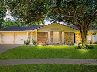 7802 Edgemoor Dr, Houston, TX 77036