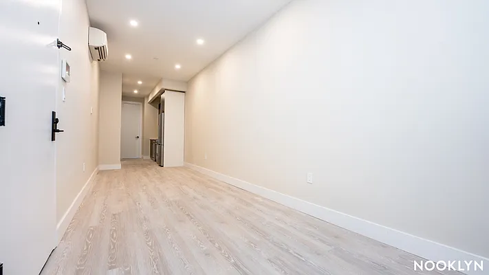 Rented by Nooklyn NYC LLC | media 5