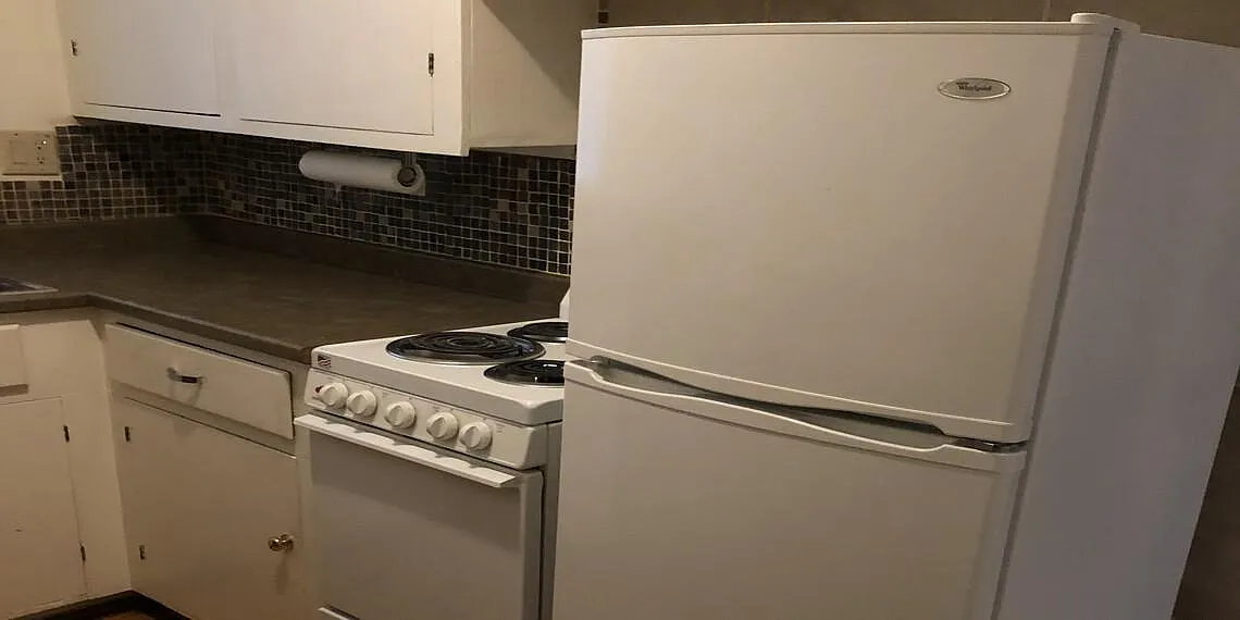 2 bed, 900 sqft, $1,395 — Photo 3