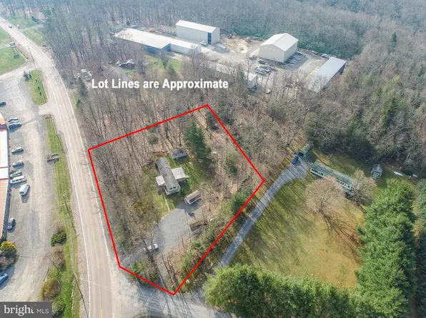 2205 Friendsville Rd, Friendsville, MD 21531