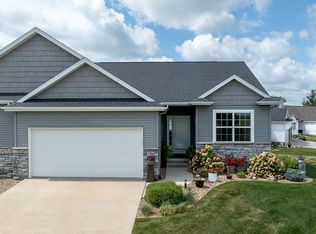 5700 Lucore Rd, Marion, IA 52302