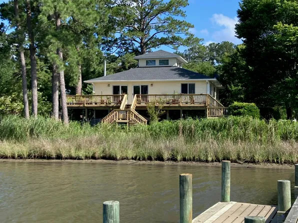 4405 Orchard Creek Road, Oriental, NC 28571