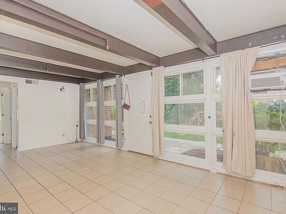 4th image of 7402 18th Ave #12