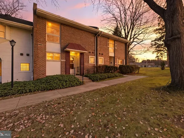 3345 S Leisure World Blvd Unit 96-J, Silver Spring, MD 20906