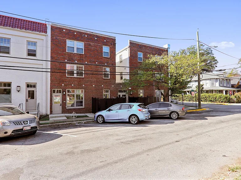 3300 Rhode Island Avenue — Photo 22