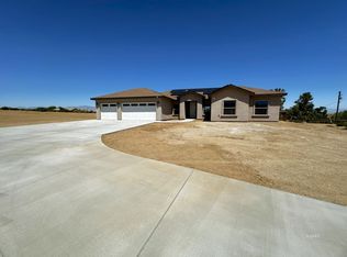 446 E Dana Ave, Ridgecrest, CA 93555