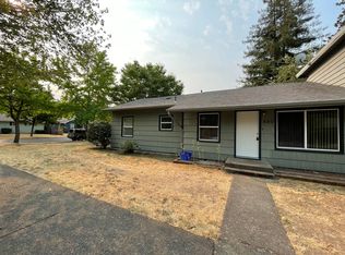 870 & 880 E 24th Ave #880, Eugene, OR 97405