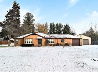 4675 Flajole Rd, Midland, MI 48642