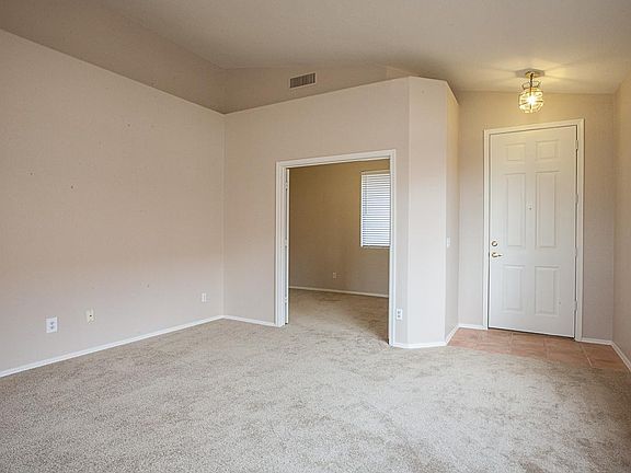 3rd image of 6733 W Linda Ln