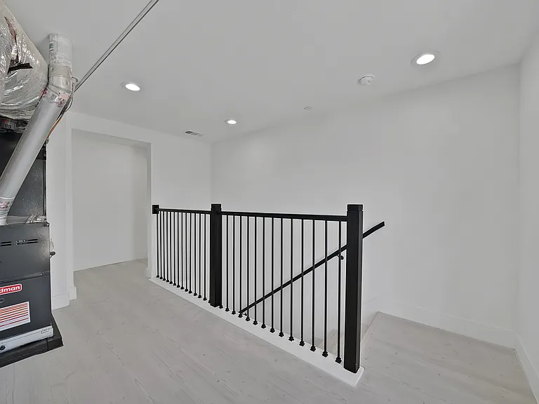7207 Mohawk Dr #108 — Photo 35