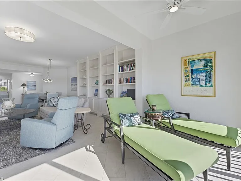 7040 Pelican Bay Blvd #D-401 — Photo 11