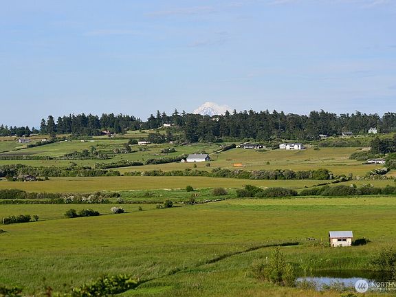3rd image of 50 Ranchos Road