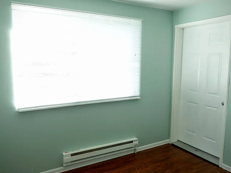 1406 E Alder St — Photo 14