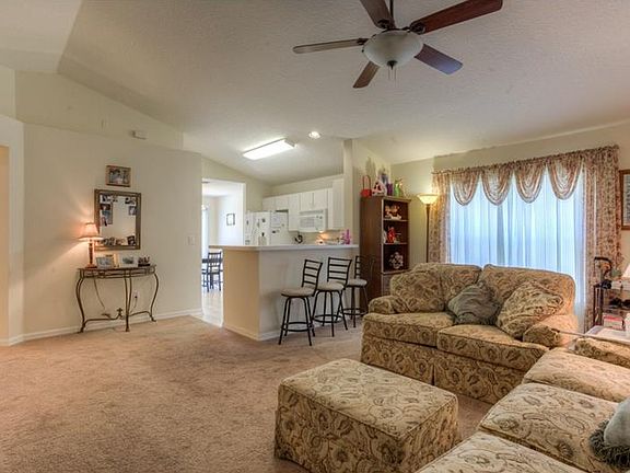 3rd image of 6152 Skylarkcrest Dr