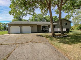 206 5th St E, Brandon, MN 56315