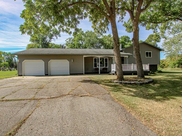 206 5th St E, Brandon, MN 56315