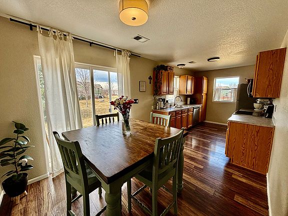 4th image of 802 Waterglen Dr Unit D18