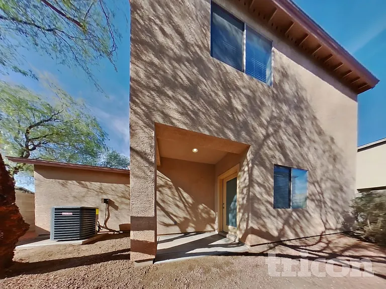 7211 S 8th Pl — Photo 17