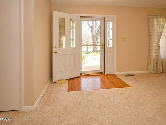 5th image of 801 N Blackhoof St