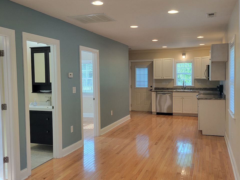 2nd image of 4800 Ecoff Ave
