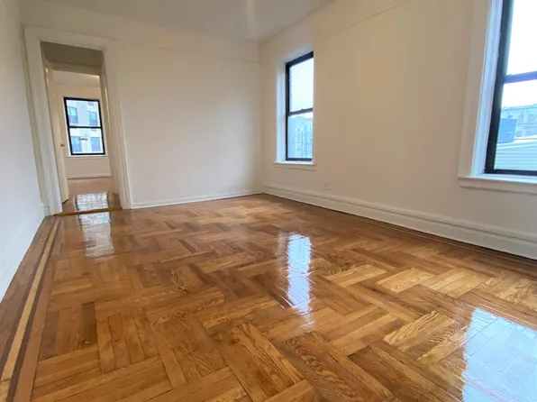 (undisclosed Address), Bronx, NY 10452