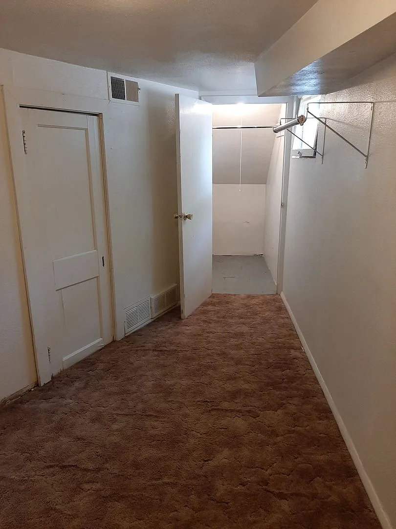 (1532 9th Ave) — Photo 3