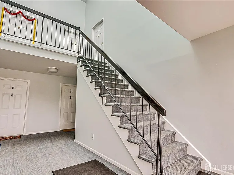 132 Beverly Hill Ter #H — Photo 10