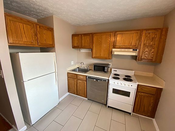 5th image of 107-121 E 14th Ave #117